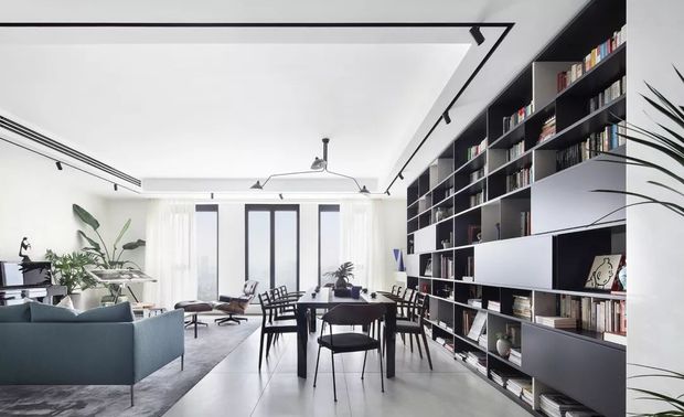 在Studio·Y事务所同事们的工作汇报中,发现沟通是重要问题,这不仅仅是与客户沟通,还有与施工团队沟通、供货平台沟通等,同时设计并不是追求“高大上”,而是要回归设计本身,真切的服务客户,毕竟设计什么样的住宅就意味着给予业主什么样的生活。