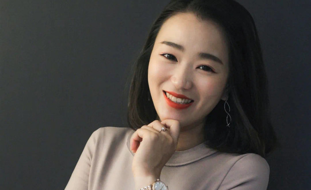 曾丽红
厦门房建美装饰设计总监
高级室内建筑师
厦门诚信设计师
厦门室内设计青年设计师TOP100
2018海西十大家居设计师
IOI棕榈城▼