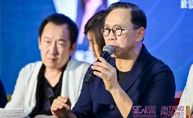梁景华
P A L Design Group 创办人及首席设计师
香港贸易发展局 基建发展服务咨询委员
香港室内设计协会 名誉顾问
「创基金」 始创理事
