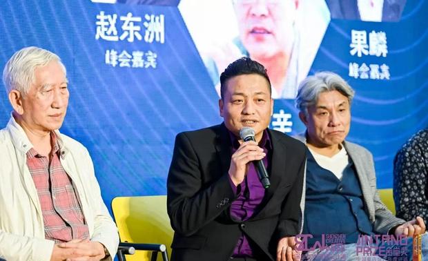 孟建国
中国建筑设计院总建筑师
中央美术学院建筑学院硕士研究生导师
北京筑邦建筑装饰工程有限公司 董事长
首批资深室内建筑师、中国最具设计影响力五大企业家