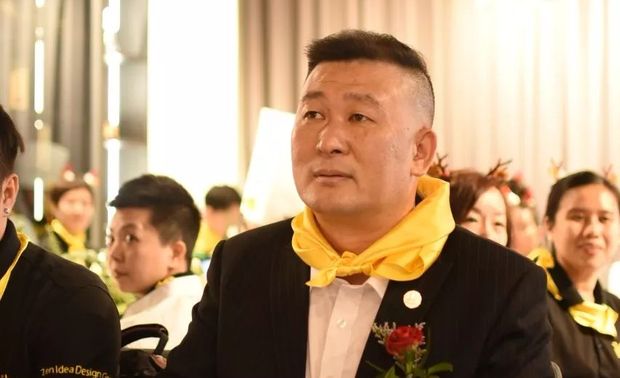 海南酒店管理餐饮协会副会长、海南海口餐饮行业协会副会长、海南炳霖餐饮投资管理有限公司董事长朱炳霖先生担任此次赛事评委