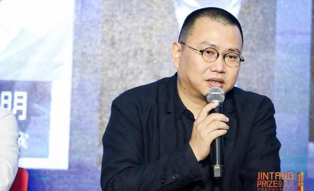 ▲韩松：你真的是满腔热情的想把这个事情做好，但是他的底层逻辑跟你不一样的。因为你明摆已经预判到结果是什么样的，你不用很认真。但在今天我不会花时间精力去做没有结果的事情。
