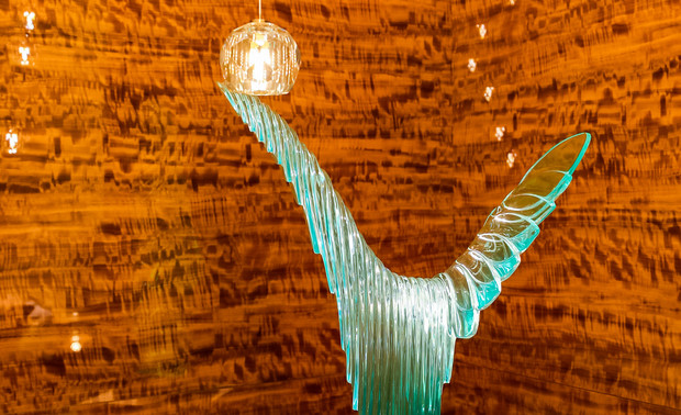 这些充满设计感的小物件，以其前卫而不媚俗的设计风格，为自己创造了一个清晰的视觉标签。