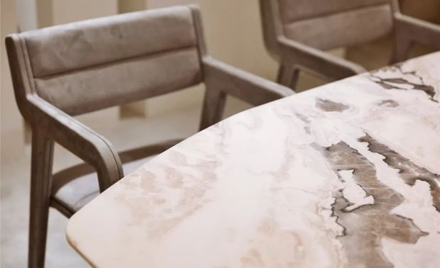 Cornelio Cappellini不断挖掘新工艺
充分发挥水晶、贵金属等材质的潜力和艺术性