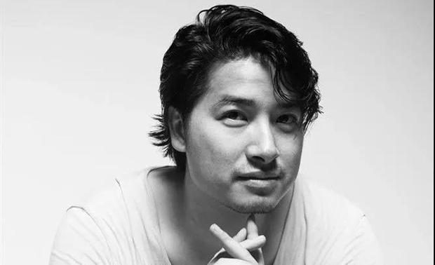 许少泽
厦门华鼎居装饰设计总监
中国室内设计网络大赛银奖
厦门室内设计大赛银奖
厦门诚信设计师
海西十大家居设计师
厦门G20高端家居设计师
厦门美宅设计大赛尚居奖、美居奖
厦门室内设计大赛未来组优秀奖
壹号公馆▼