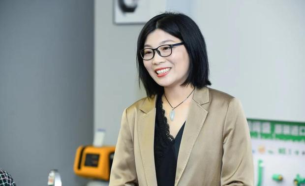 BWT(倍世)与Cillit(水丽)同为德国BWT旗下品牌。产品覆盖所有水处理领域,在净水领域研发技术上全面领先,获得欧盟与国际标准认证;目前,在德国、意大利、法国、英国、匈牙利、加拿大和奥地利等国家均设有分公司、研发机构和生产基地,业务范围遍及全球。
发起嘉宾分享▽