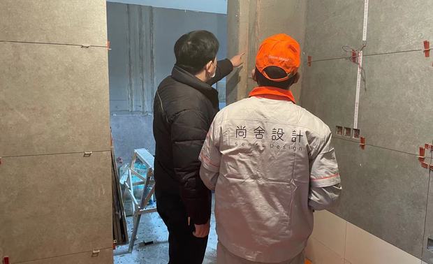 正式复工
做好一切复工准备后,尚舍生活设计在建工地正式复工,相关工地已恢复正常施工作业。