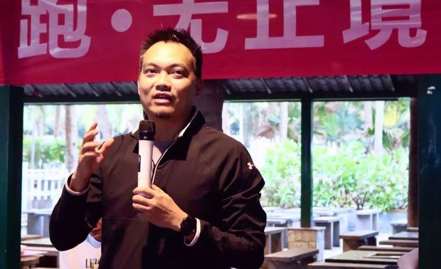 紫禁汇品设计集团董事长林国江先生作为参赛者发表获奖感言。