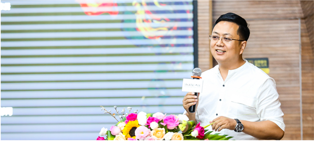 图|论坛B桌总结发言人：刘杰先生