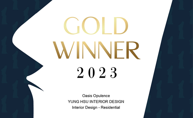 
本文由OPEN编辑部撰写

TITAN Property Awards由历史悠久的国际奖项协会International Awards Associates（IAA）主办，以充满力量和坚实气息的摩艾石像为标志，旨在改善我们的日常生活，其为建筑、景观、室内设计、房地产等领域提供全面的发光舞台，每年吸引众多国际知名品牌与设计师，争相角逐辉煌荣誉。

2023年TITAN Property Awards共收到来自一百零八个国家、超过七万五千份的参赛作品，并由逾两百位专业评审进行遴选，可称为最具影响力的国际奖项之一。

咏絮室内设计 以形构区域的独特性为设计核心，公领域巧搭大理石材和业主锺情的灰、蓝色，呈递大气富丽的气派感，私领域则依居者喜好，勾勒风格各异的专属空间，简雅迷人的宅邸《宁奢静界》荣获2023 TITAN Property Awards金奖，新添品牌荣誉！
