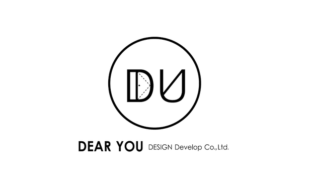 达誉设计
公司简介
达誉,出自Dear You,
为亲爱的你们,
打造处处皆美景的生活,
成就如同艺术品般的「家」。
达誉设计,
2011年创立于新竹,
2018年拓展台中据点,
成立迄今14年,
完成300件以上设计规划案,
服务范围涵盖客变、商空,
旧屋翻新和居家风格营造。
我们的团队满蕴活力与恆心,
珍视自律、合作与开拓精神,
并怀抱真挚关怀的心意,
倾听使用者理想并进行沟通,
集结互动、共识及信任,
以专业知识结合美感素养,
诠释融入日常习惯及个人品味的专属设计,
实现屋主的期许与寄託,
构筑见证温暖日常的隽永空间。
设计理念
「『家』不仅是一间房子,
而是供人居住的温馨港湾。」
希望每一份设计都拥有温度,
为客户携来饱含深度及厚度的空间体验,
持续的往来交流,
是为碰触使用者心中最深处的悸动,
谨慎对待需求,发掘场地优势融汇便利机能;
鼓励大胆尝试,使人们享受创新构想展现的魅力,
完美具现居者嚮往生活的场景,
让达誉的倾心之作长伴身侧,
成为专属于亲爱的你的礼物。
获奖纪录
2024
美国 Muse Design Awards《岩墨映照》《和光.同尘》- Gold&Silver
英国 London International Creative Competition《岩墨映照》- Official Selection
美国 International Design Awards《织墨》- Honorable Mention
台湾 华人金创奖《织墨》-入围奖
获奖作品《岩墨映照》