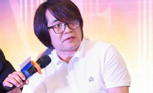 江焕文
峰格荟装饰
设计总监
今天听了孙建华老师的分享获益良多,他所讲到的建筑与时间的关系,正是我们需要去研究和探索的。一个好的建筑师,应该仔细去考虑建筑与时间的关系,它应该随着时间的变化而变化,应该遵循生态系统来进行设计。