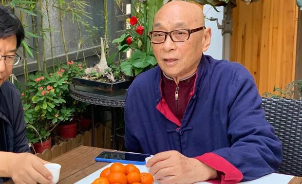 在讨论中,叶曼林先生引用了孔夫子及诸葛亮的家训,强调了家训的重要性。他认为家风,家训可以展现一个家族的内涵及思想。是中华文化重要的组成部分。