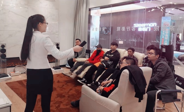 阿米纳隐形音响体验馆