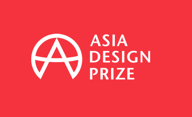 本文由OPEN编辑部撰写

由日本与韩国共同主办的「Asia Design Prize」，旨在挖掘新颖概念与创意发想，期望透过优良设计，解决社会问题，带来正面影响，因而能获得此奖项，意味着引领未来的新兴设计指标。而今，以其广大的影响范畴，不但成为亚洲地区的指标性设计大奖，更吸引来自世界各地的设计师竞相角逐！

清筑设计 许清皓 设计总监 于设计「王品集团陶板屋」作品《书食・话廊》时，巧妙发挥古典建筑语彙中的拱形设计，交织空间线、面，形成宛如洞穴的用餐场景，并布置大面书柜，让人文书香气息满溢，祕密花园般的饮食殿堂，深获2021年Asia Design Prize评审推崇，夺下「GOLD WINNER」殊荣，向亚洲乃至全球，宣扬品牌的实力与创造精神！