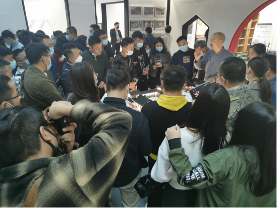 对于喜欢古宅的人制作模型授课 方便了解古宅文化