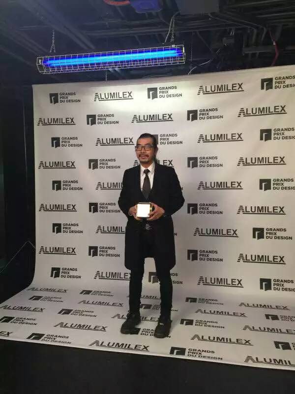 出席加拿大著名设计大奖“GRANDS PRIXDU DESIGN”颁奖典礼
