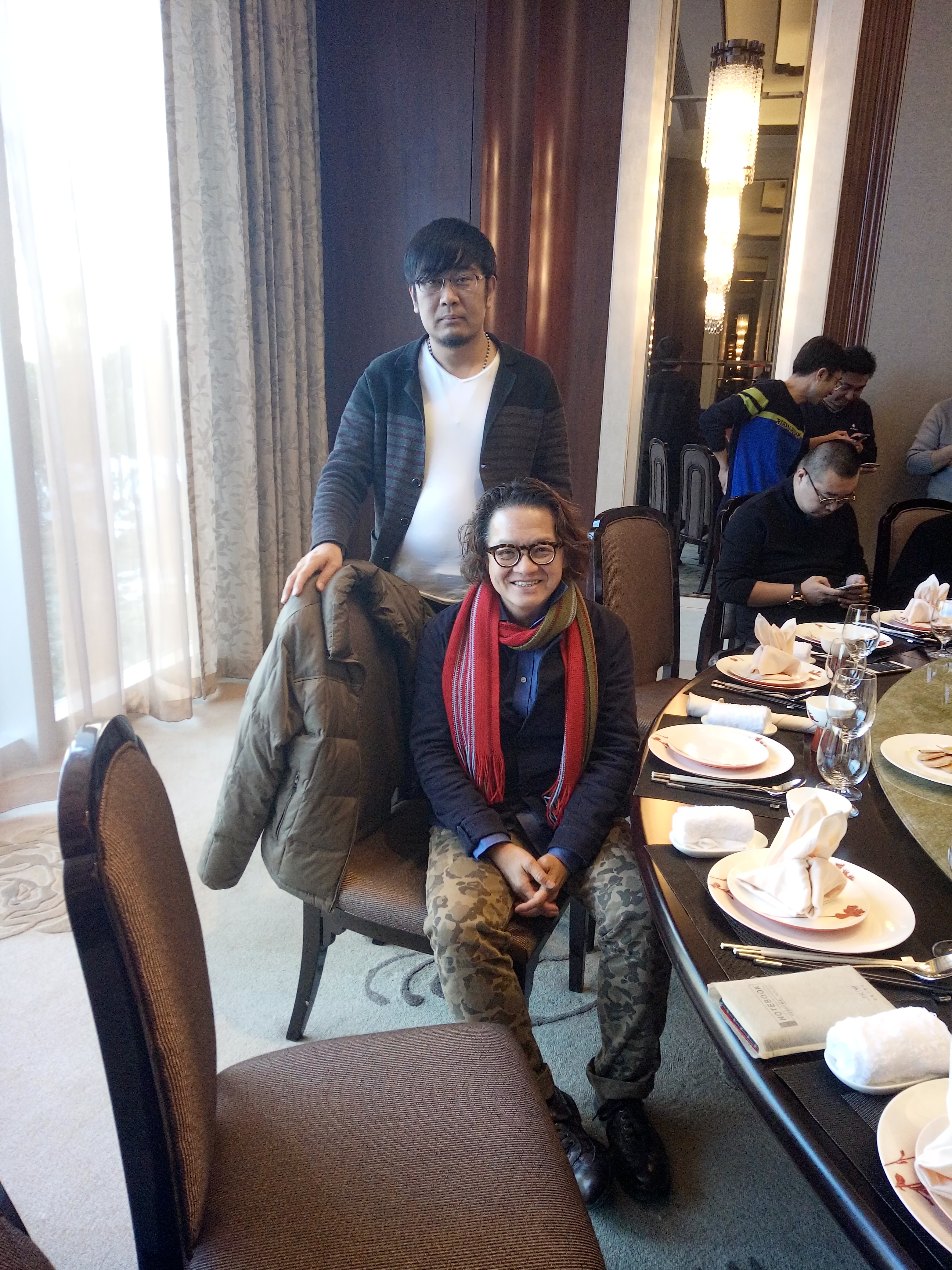陪同洪约瑟老师