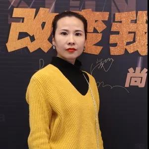 陈琳琳
房建美装饰
现在的高科技应该成为替大人管理小孩的工具,比如定时的闹铃等,帮助孩子更快地进入规律的学习生活。