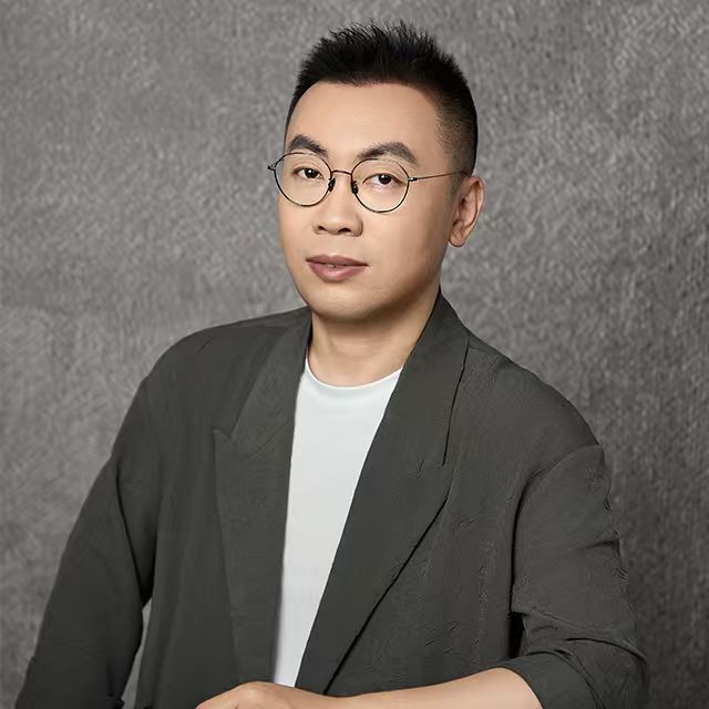 陈鹏/LEO