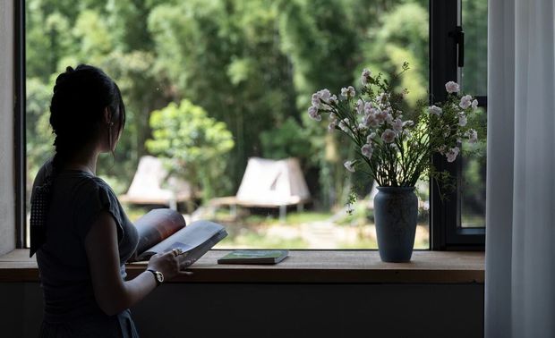 在这里，别着急，躺着等星河入梦……