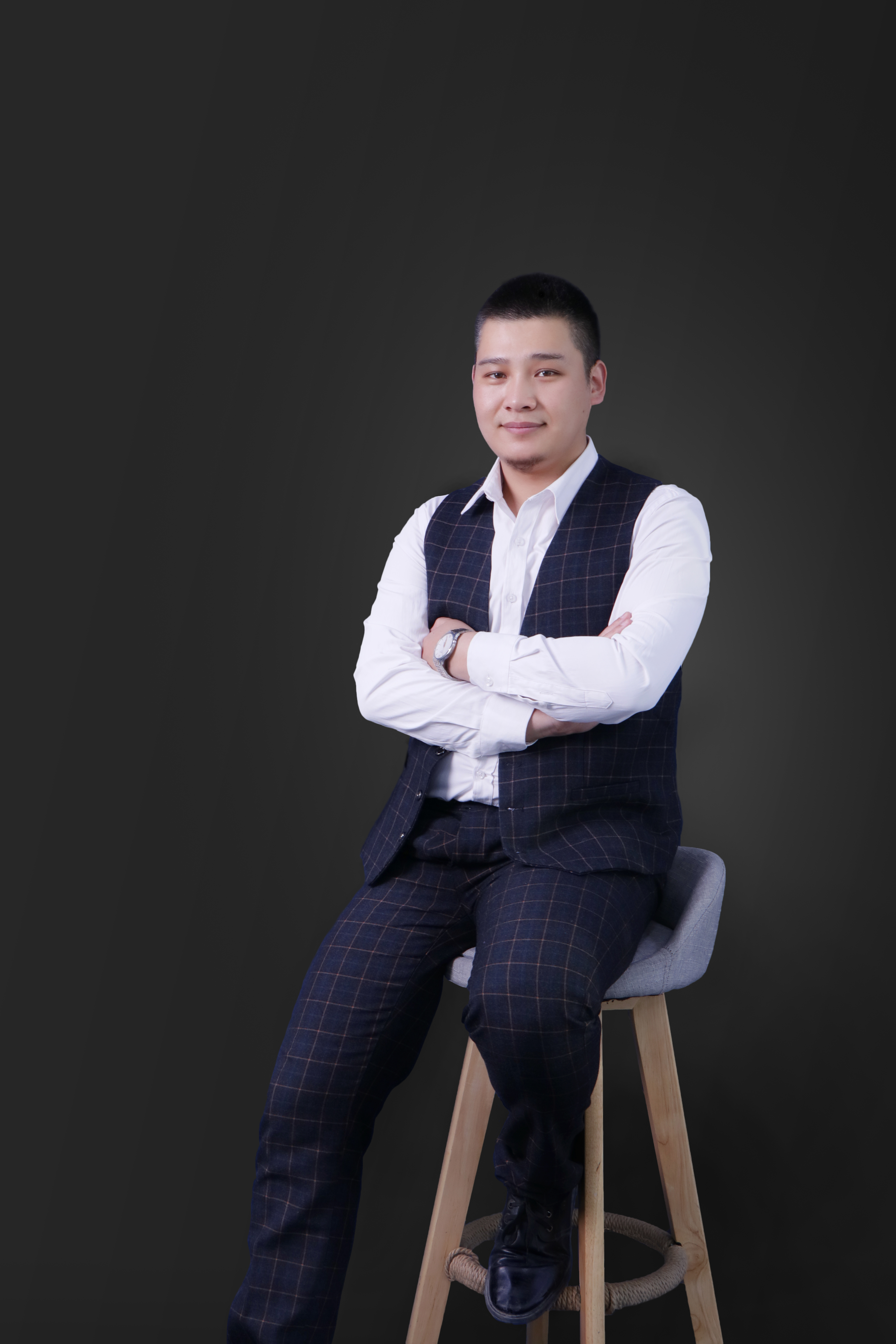 于秀明