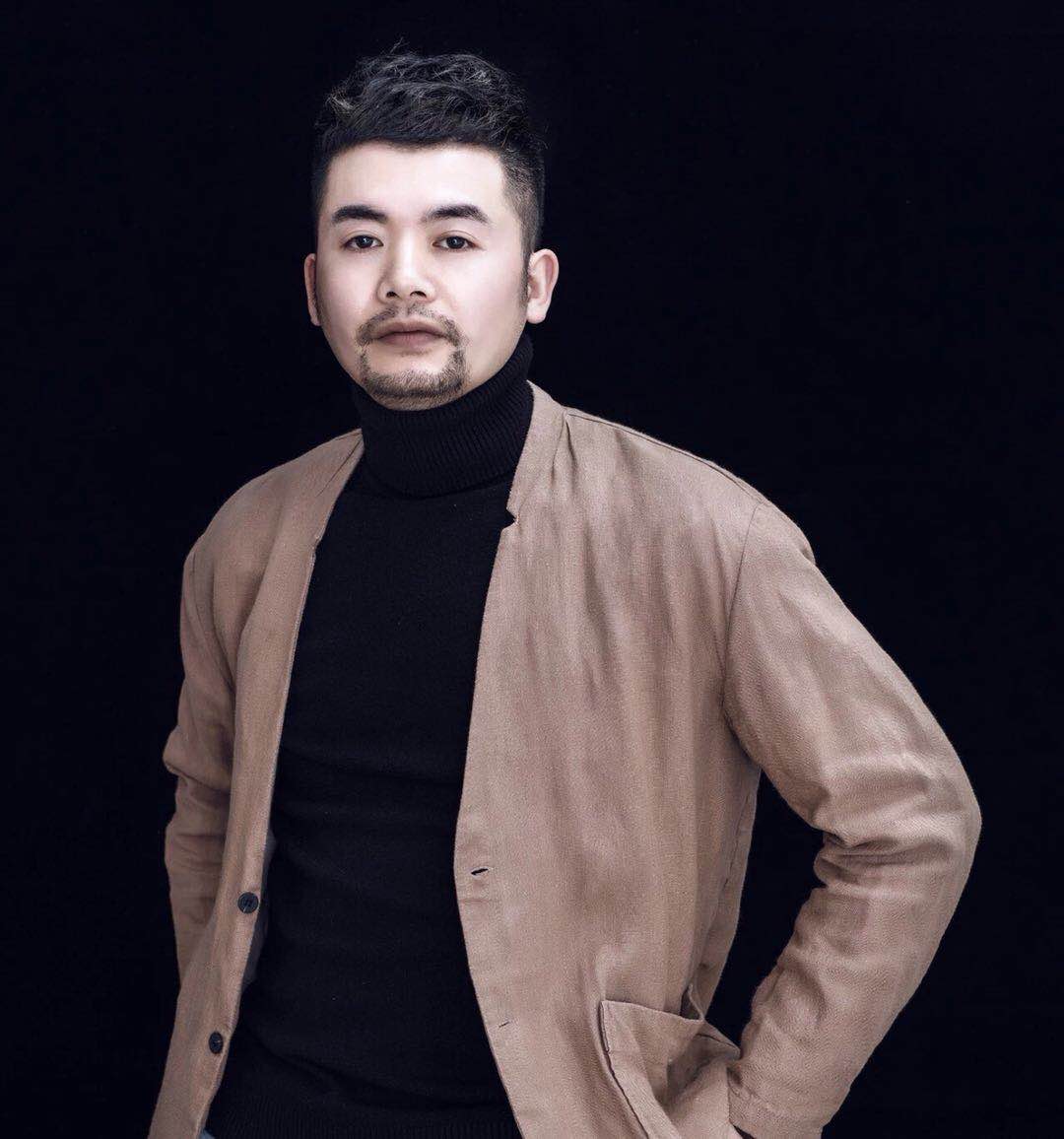 方晓伟
