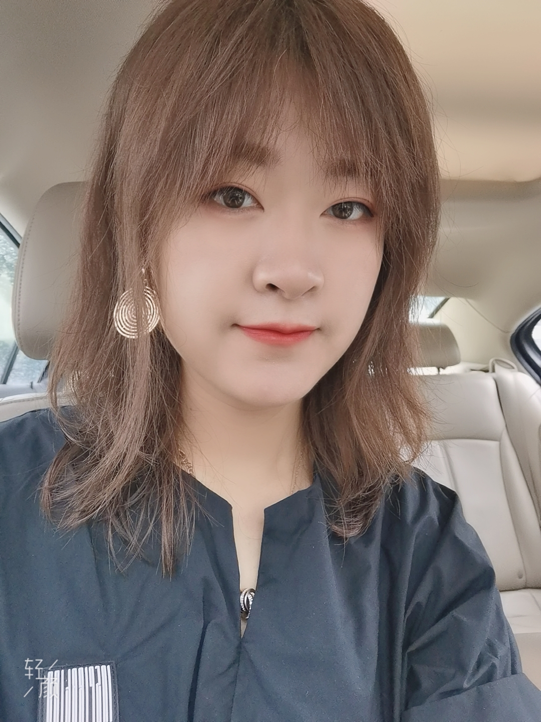 李莹莹