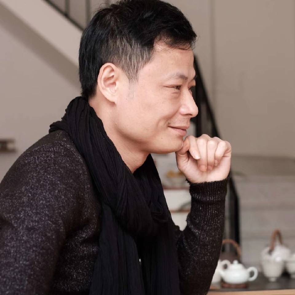 郑小雄