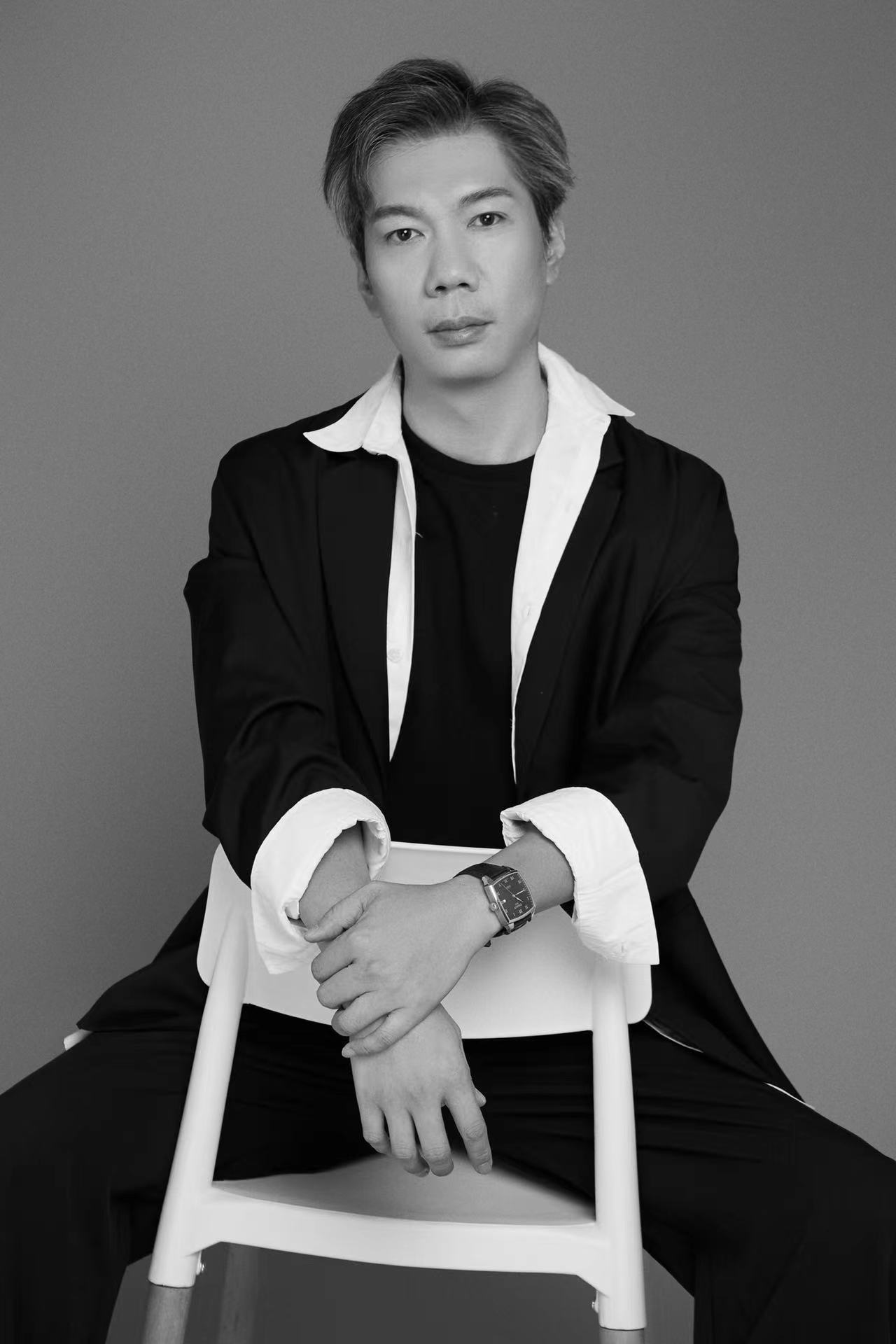 罗盛鸿