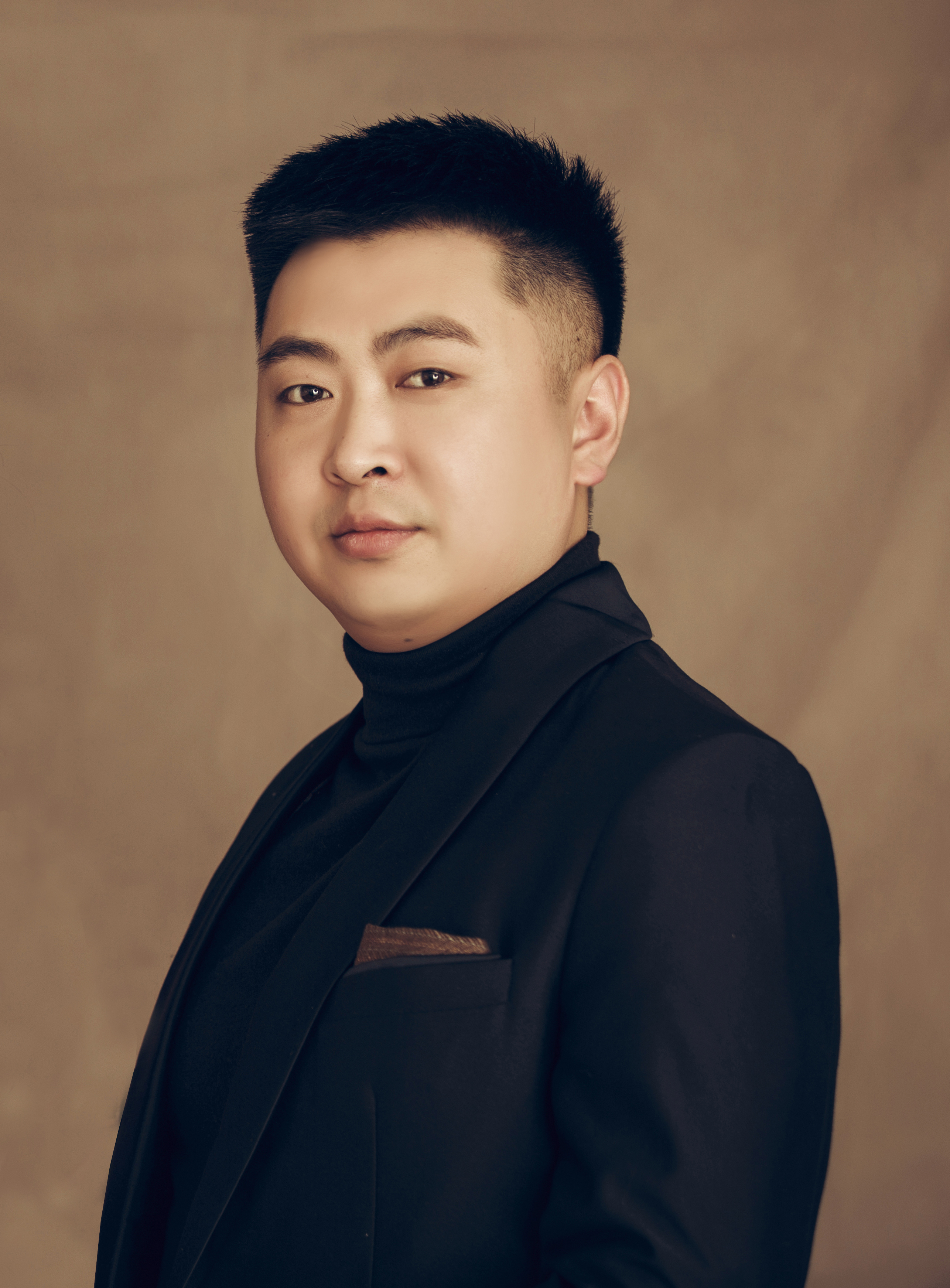 张晓龙
