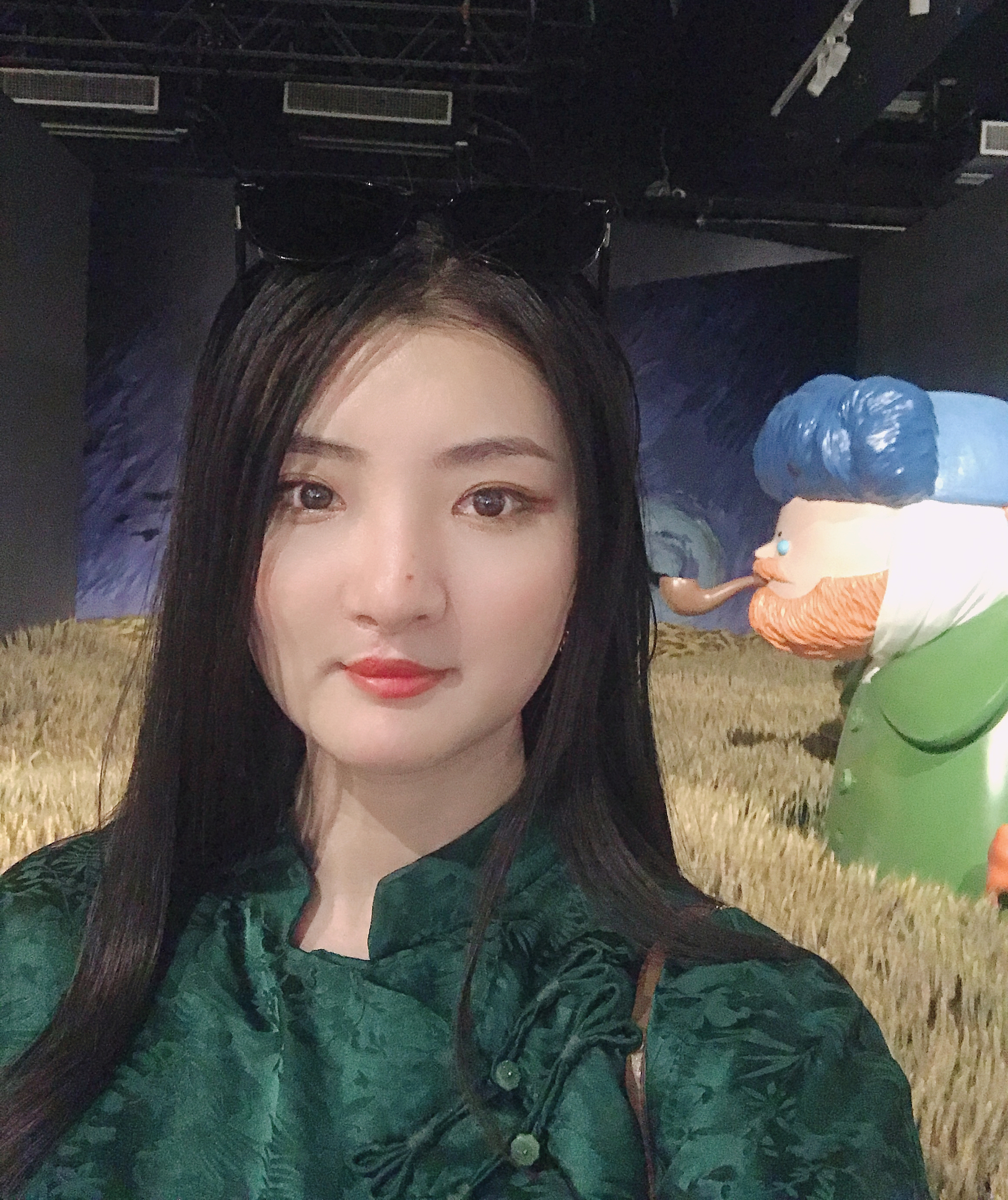 伊丽