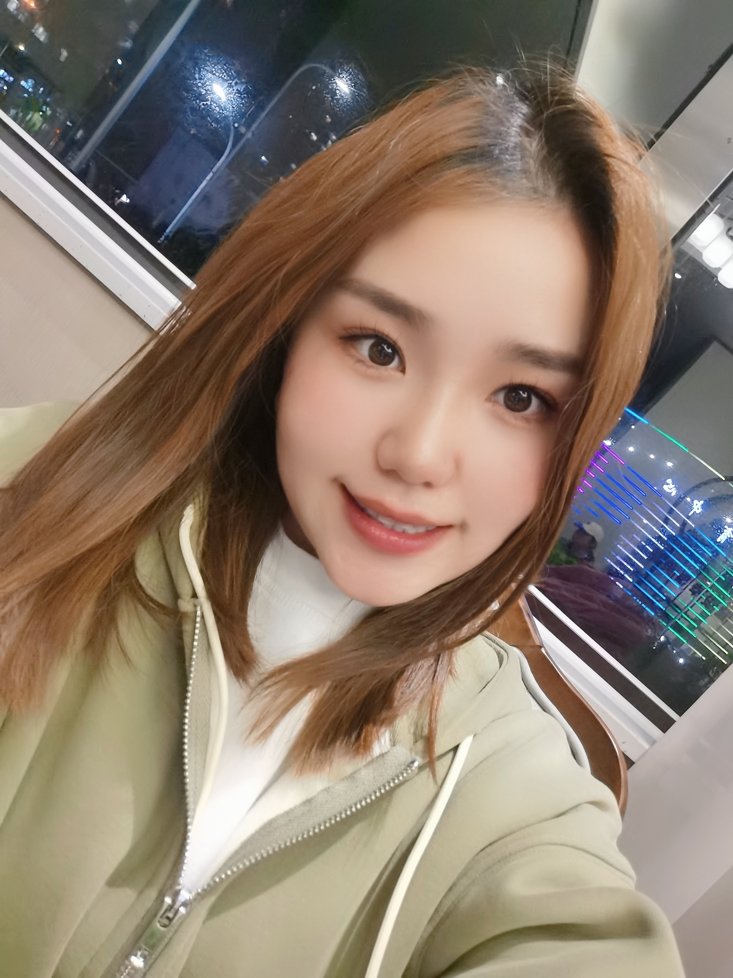 闫盈盈