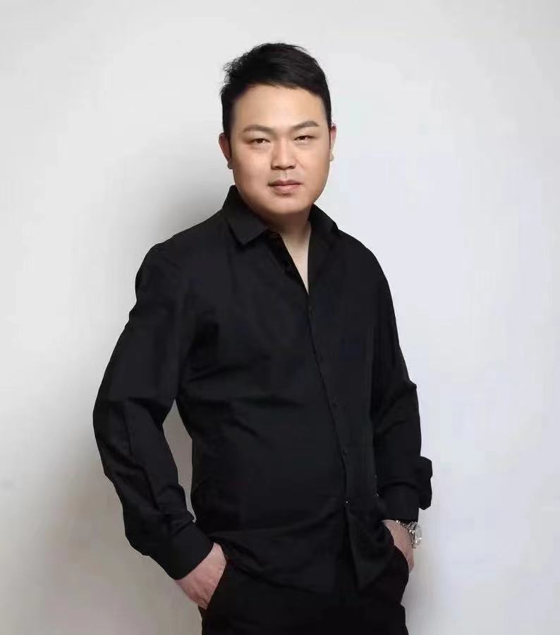 李斌